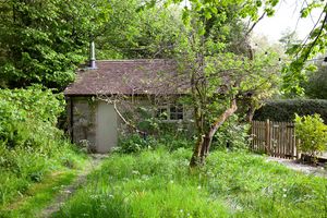 Garage- click for photo gallery